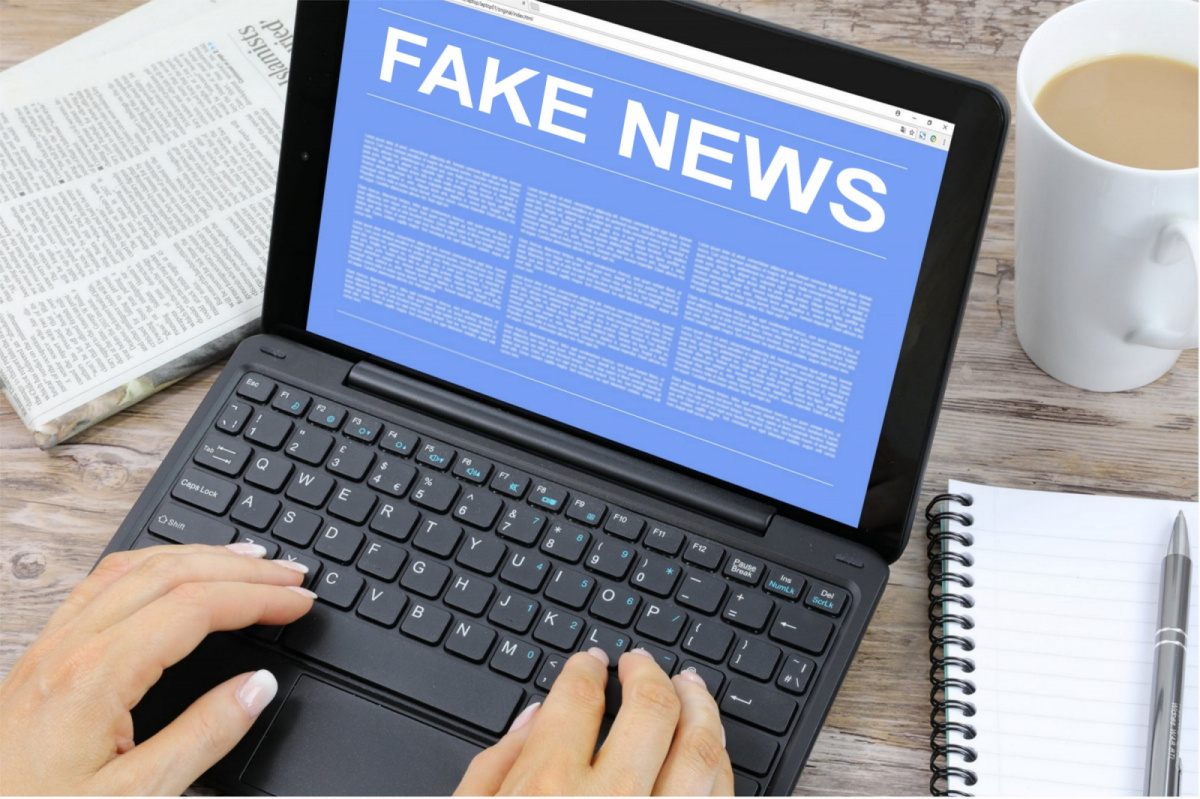 fake news dezinformacja szkoła edukacja medialna MEN bezpieczeństwo cyfrowe wsparcie dla szkół szkolenia nauczycieli rodzice uczniowie nauczyciele NASK Ministerstwo Edukacji Narodowej