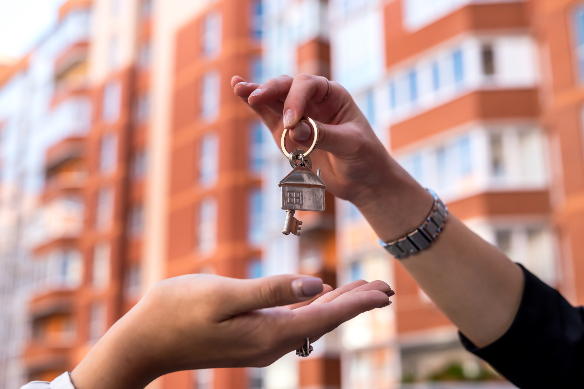 Wynajem mieszkania w Warszawie? Dla singli z przeciętnymi zarobkami to prawie niemożliwe