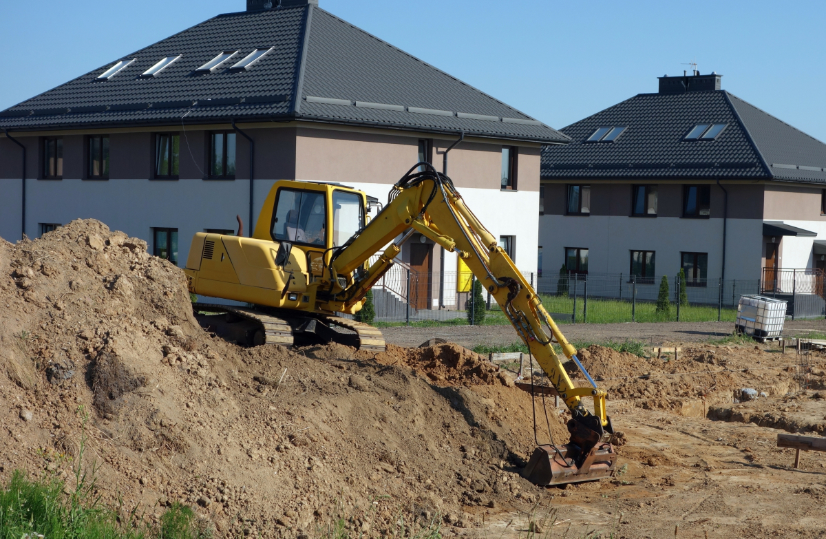 Koniec z pozwoleniami na budowę: Rząd podjął już decyzję, która znacząco upraszcza formalności