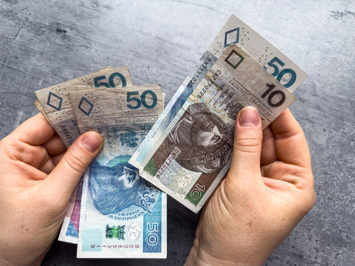 pieniądze, banknoty, emerytura