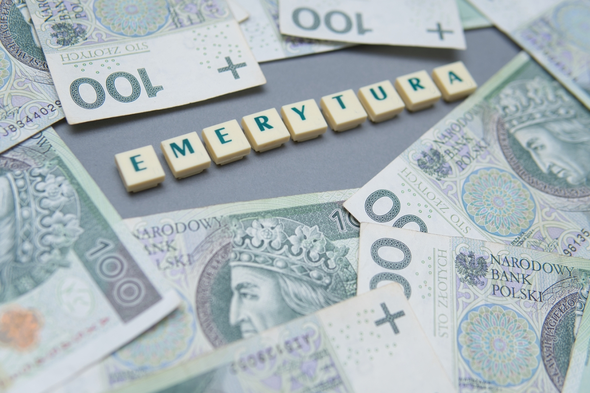 zus, emerytura, pieniądze