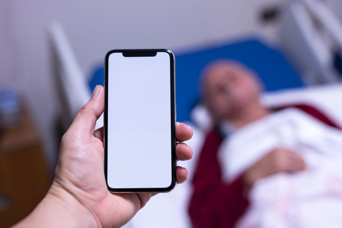szpital, pacjent, telefon
