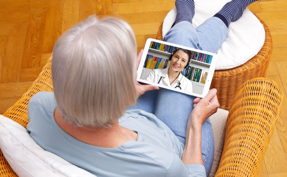 Przewlekle chorzy trafią do DOM-u. Stały monitoring stanu zdrowia ma ułatwić najbardziej potrzebującym dostęp do opieki medycznej