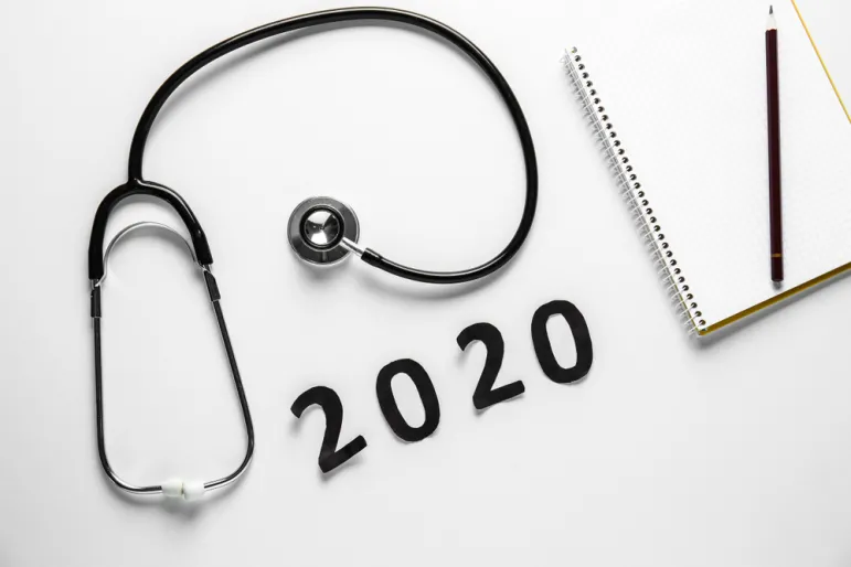 Dokument potwierdzający ubezpieczenie zdrowotne 2020/2021. / Fot. Shutterstock