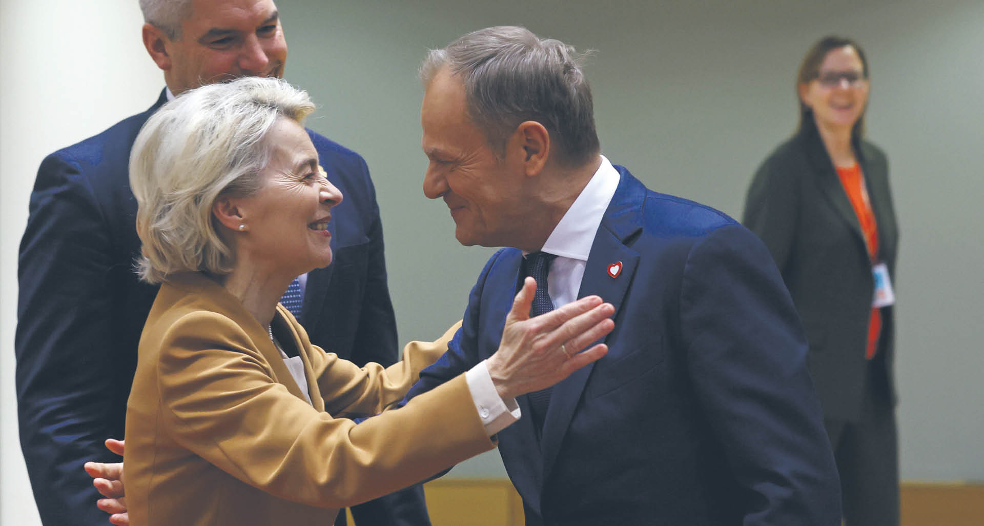 Na marginesie szczytu premier Donald Tusk będzie także rozmawiał z Ursulą von der Leyen, szefową Komisji Europejskiej, o odblokowaniu dla Polski pieniędzy z KPO i Funduszu Spójności