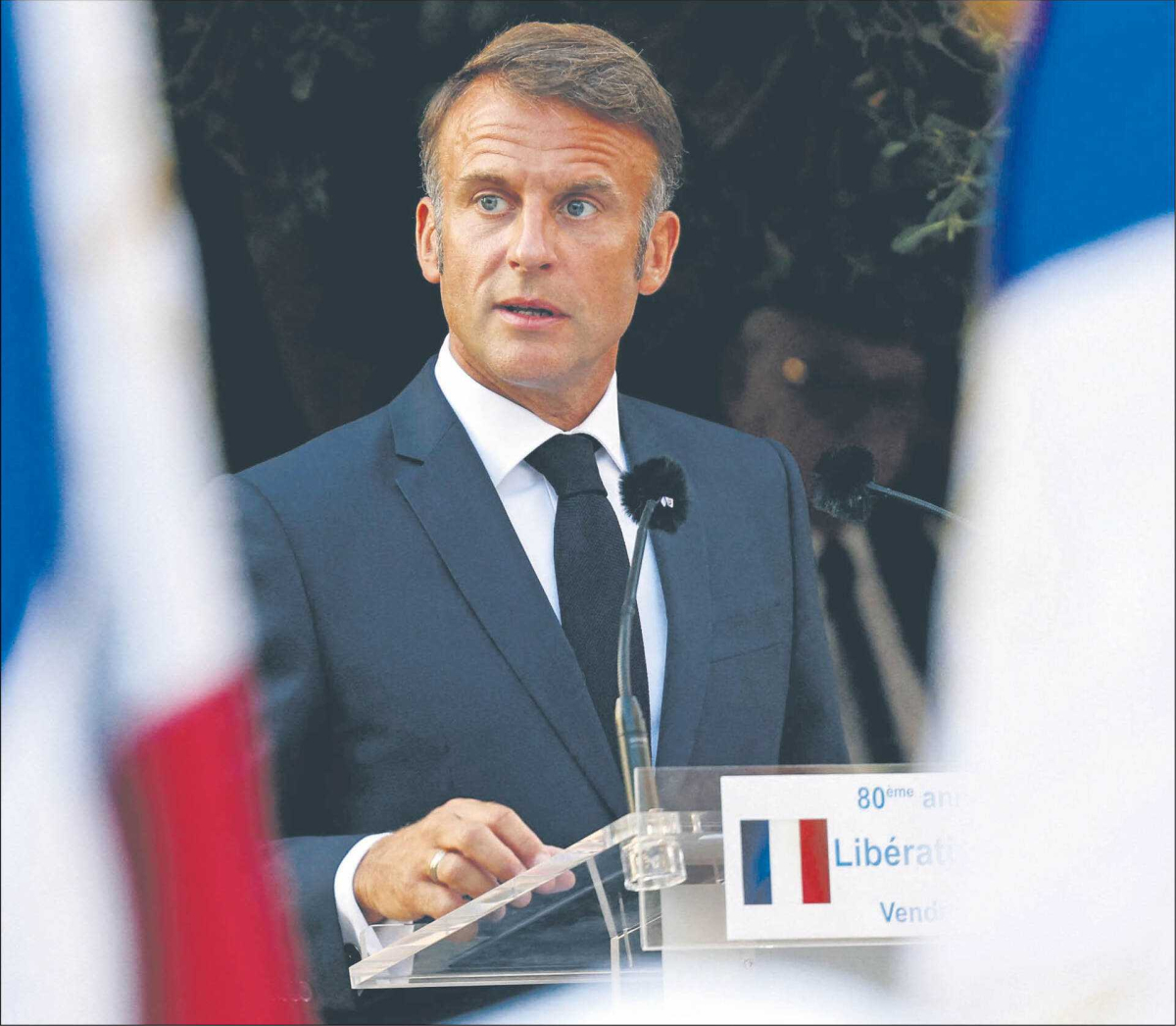 Prezydent Francji Emmanuel Macron 17 sierpnia podczas obchodów 80. rocznicy wyzwolenia Bormes-les-Mimosas