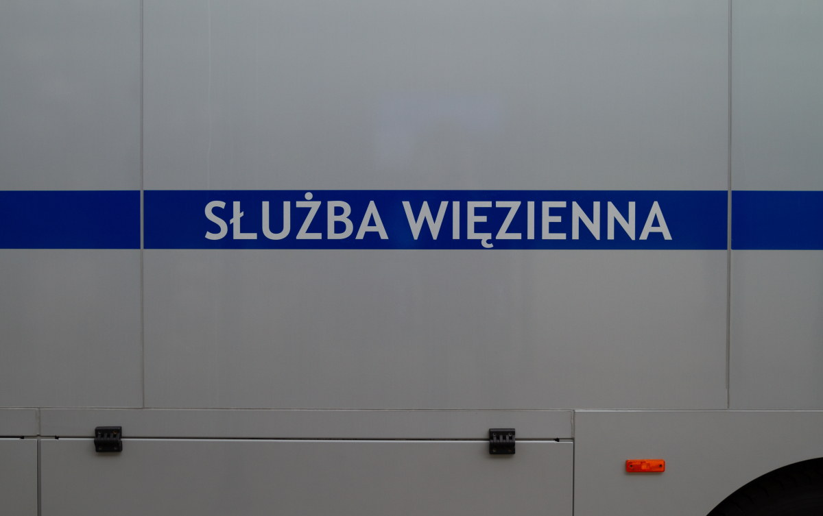 służba więzienna, uposażenie