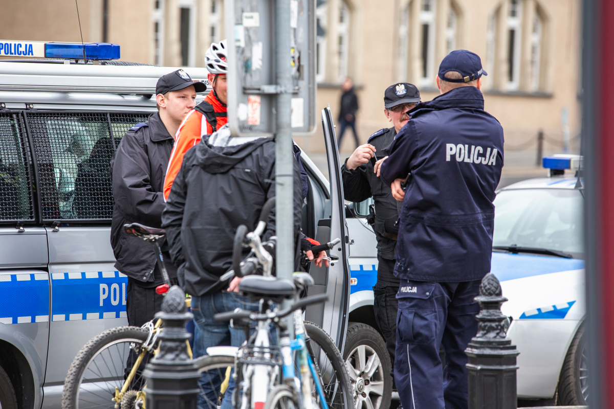 rower, rower elektryczny, policja, kontrola, grzywna