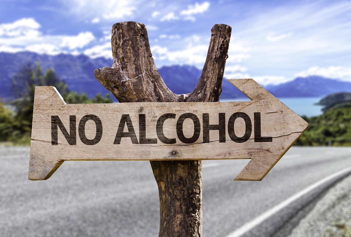 Wakacyjne podróże. Co grozi za jazdę po alkoholu?