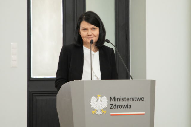 Nowa lista refundacyjna od 1 kwietnia 2026. 16 nowych terapii, w tym 14 onkologicznych