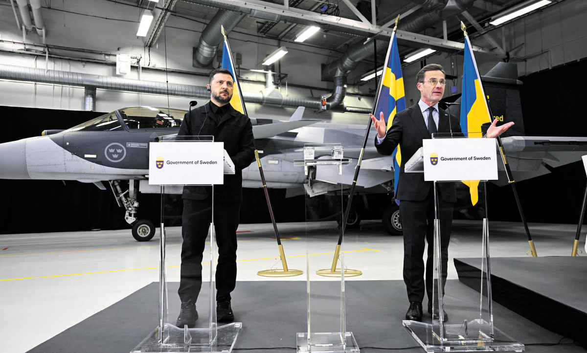 Konferencja prezydenta Ukrainy i premiera Szwecji po podpisaniu listu intencyjnego w sprawie kupna myśliwców JAS Gripen. 22 października 2025 r.