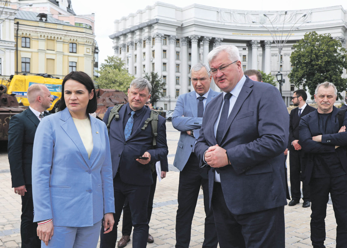 Liderka białoruskiej opozycji Swiatłana Cichanouska i szef MSZ Ukrainy Andrij Sybiha. Kijów, 25 maja 2026 r.