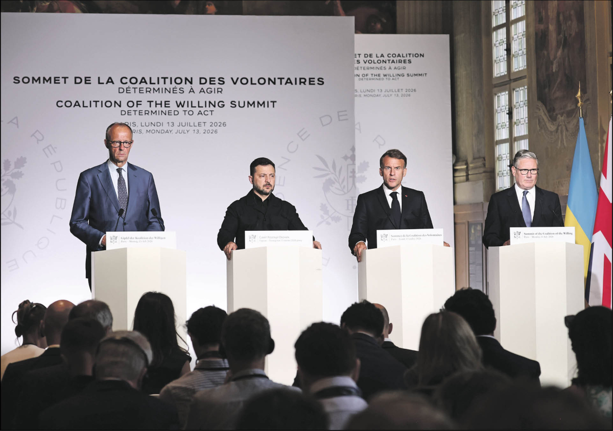 Kanclerz Niemiec Friedrich Merz, prezydenci Ukrainy Wołodymyr Zełenski i Francji Emmanuel Macron oraz premier Wielkiej Brytanii Keir Starmer w Paryżu