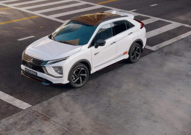 Mitsubishi Eclipse Cross PHEV - cennik i wyposażenie są znane!