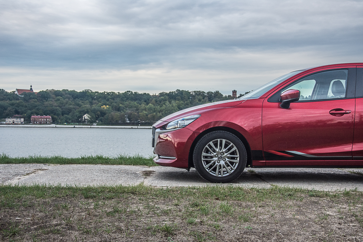 mazda 2 1.5 skyactiv