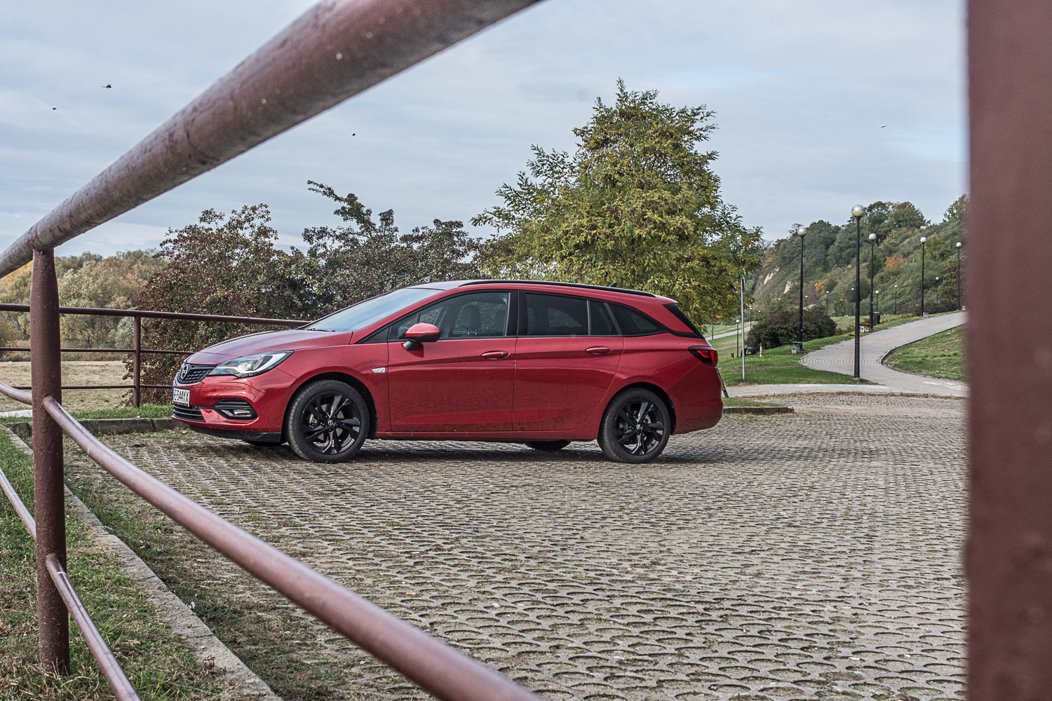 Opel Astra Sports Tourer 1.2 Turbo 145 KM