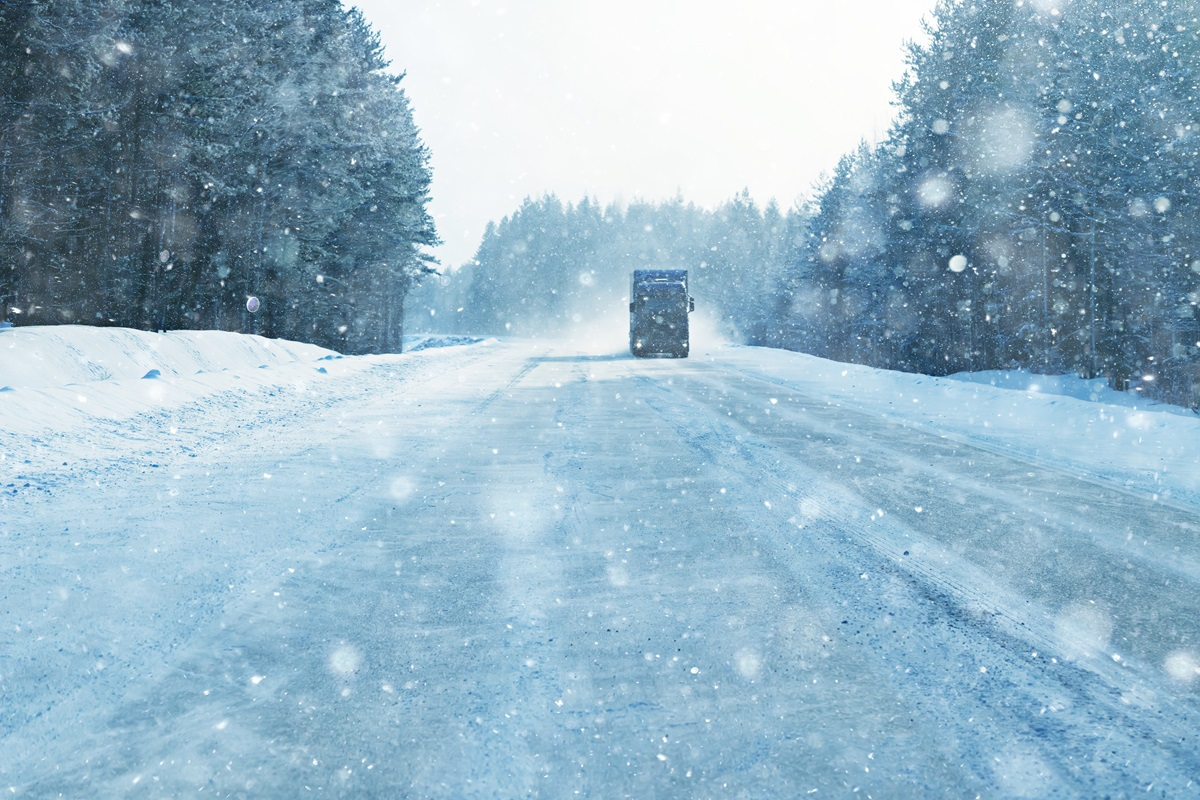 trudna zima transport logistyka