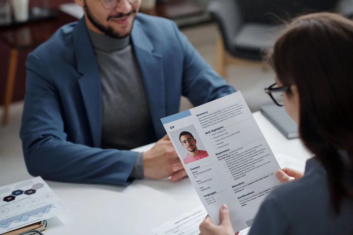 Ponad milion obcokrajowców w polskich firmach. Sprawdź, gdzie pracują najczęściej