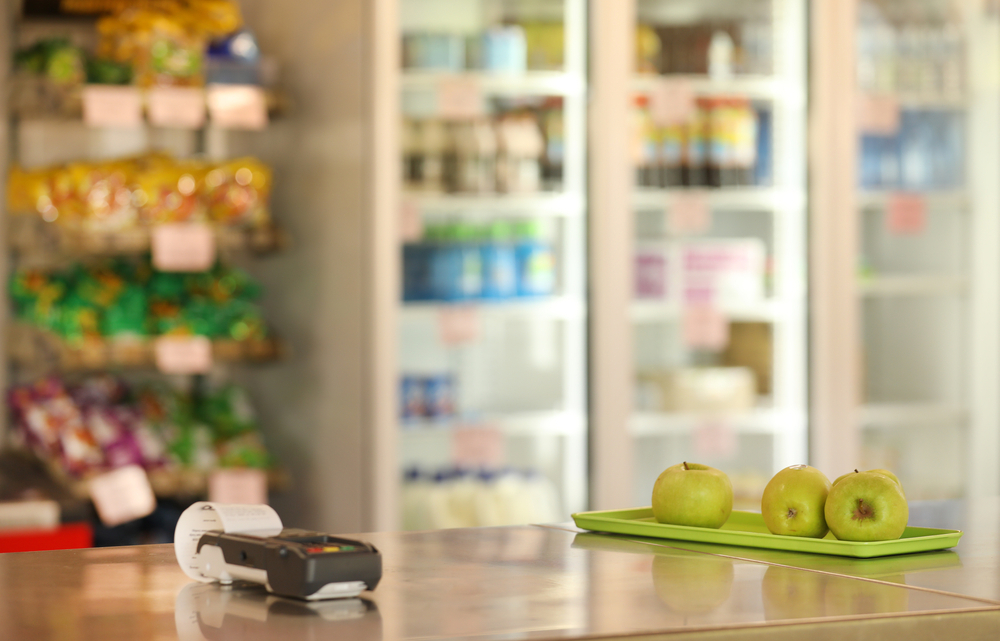 Pomoc z ZUS dla sklepików szkolnych - wnioski do 23 lipca/Fot. Shutterstock