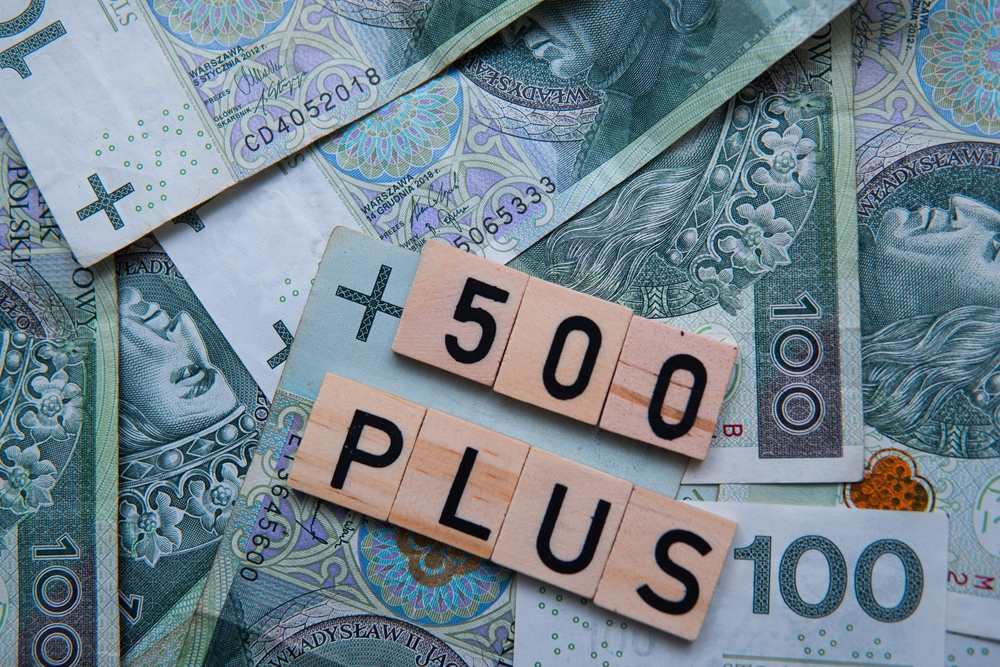 Nabór wniosków o 500 plus na nowy okres świadczeniowy rusza w środę 1 lutego.