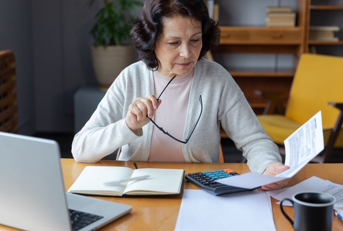 wypłata emerytury, obniżenie wieku emerytalnego, wiek emerytalny