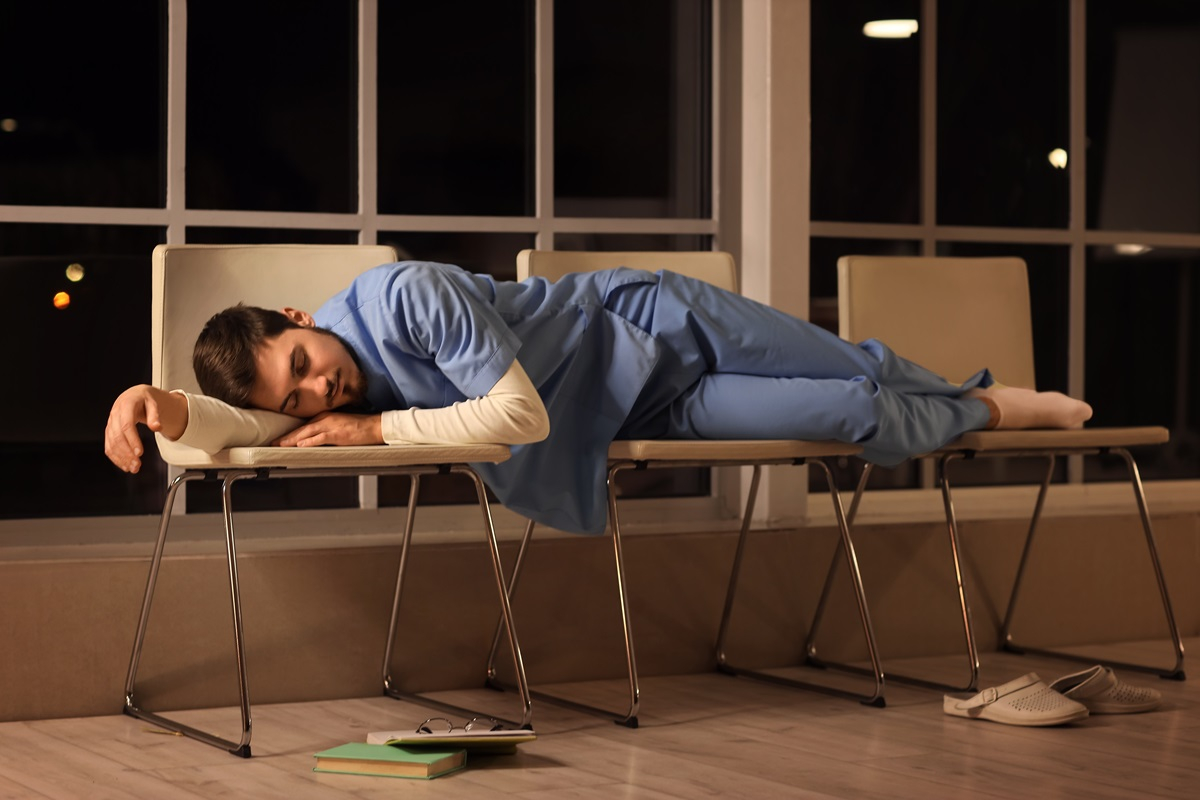 sen w pracy dzień drzemki w pracy