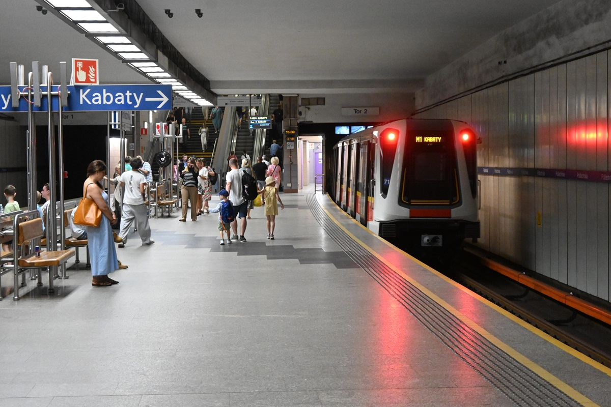 Czy metro wystarczy do ochrony mieszkańców Warszawy? Eksperci wyliczyli zapotrzebowanie na 619 schronów