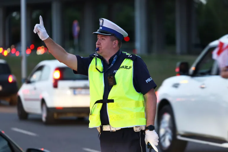 Policjanci czują się pokrzywdzeni przez rząd. Chcą 15 proc. podwyżki, a także 1500 zł dla pracowników policji niezależnie od formy zatrudnienia