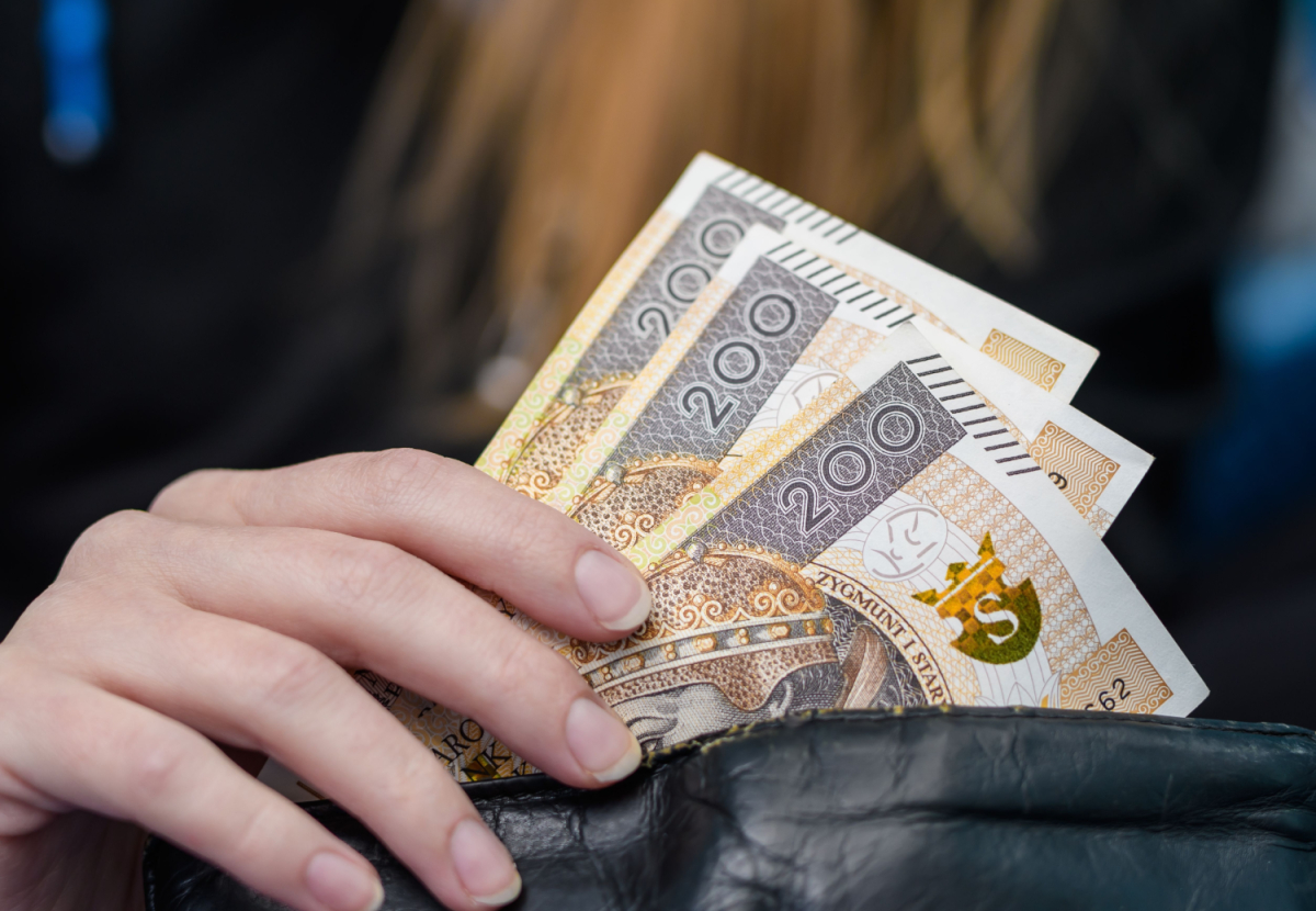 Płaca minimalna do 10 dnia każdego miesiąca. Wejdzie nowy obowiązek ważny dla pracowników oraz pracodawców