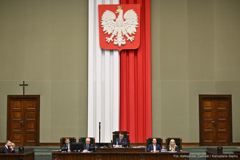 święto państwowe, dzień wolny od pracy, 14 lutego, nowe święto, sejm