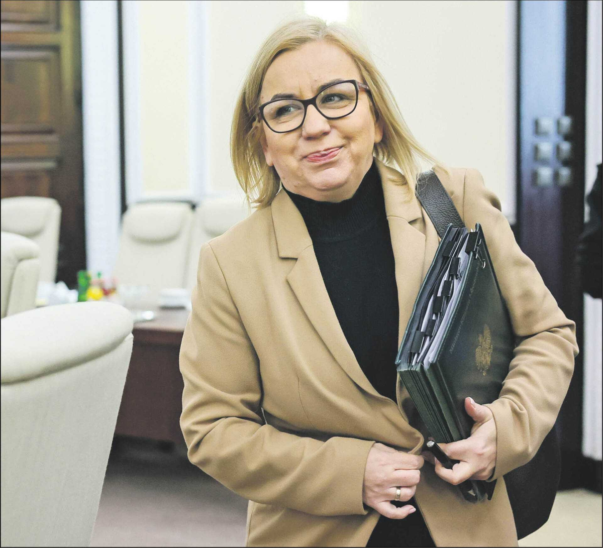 Paulina Hennig-Kloska, minister klimatu i środowiska