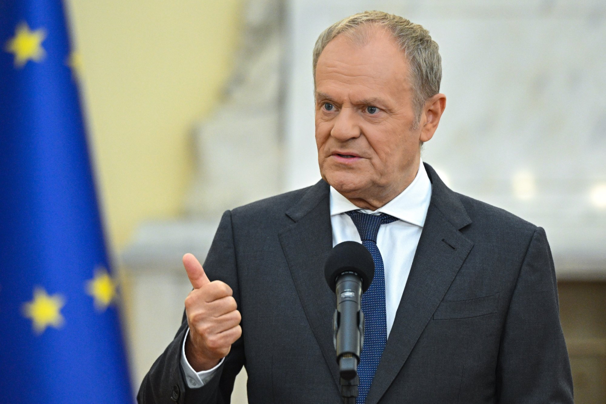 Sztuczna inteligencja w szkołach. Premier kieruje ważny apel do młodych