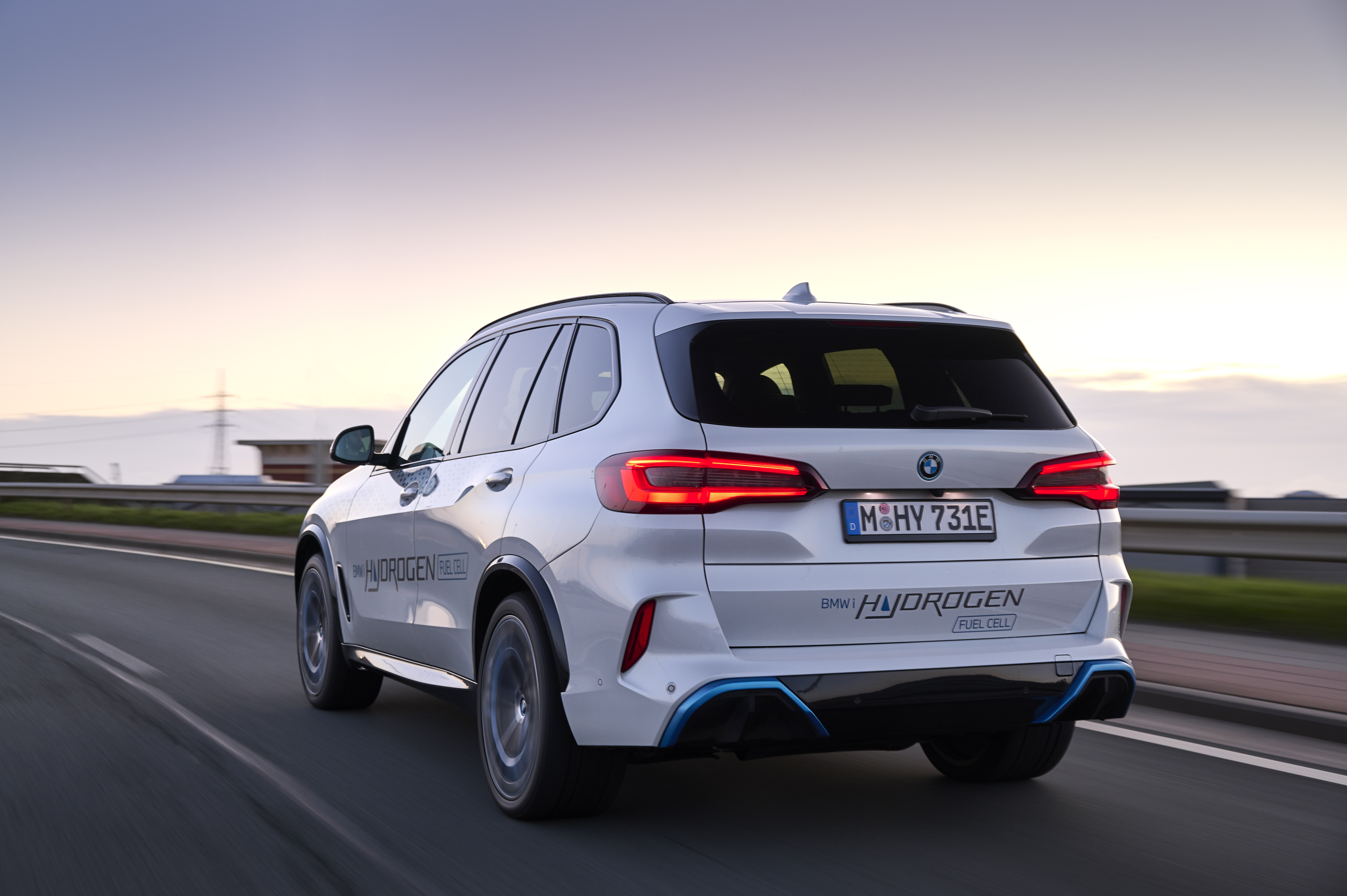 Testy drogowe BMW iX5 Hydrogen