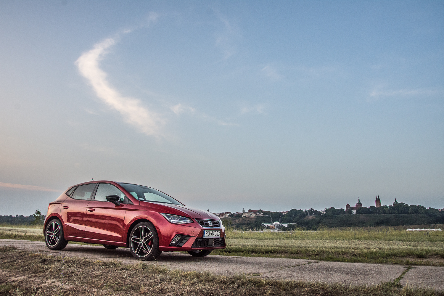 Test: Seat Ibiza FR 1.0 TSI DSG - spokojniejsza siostra Cupry