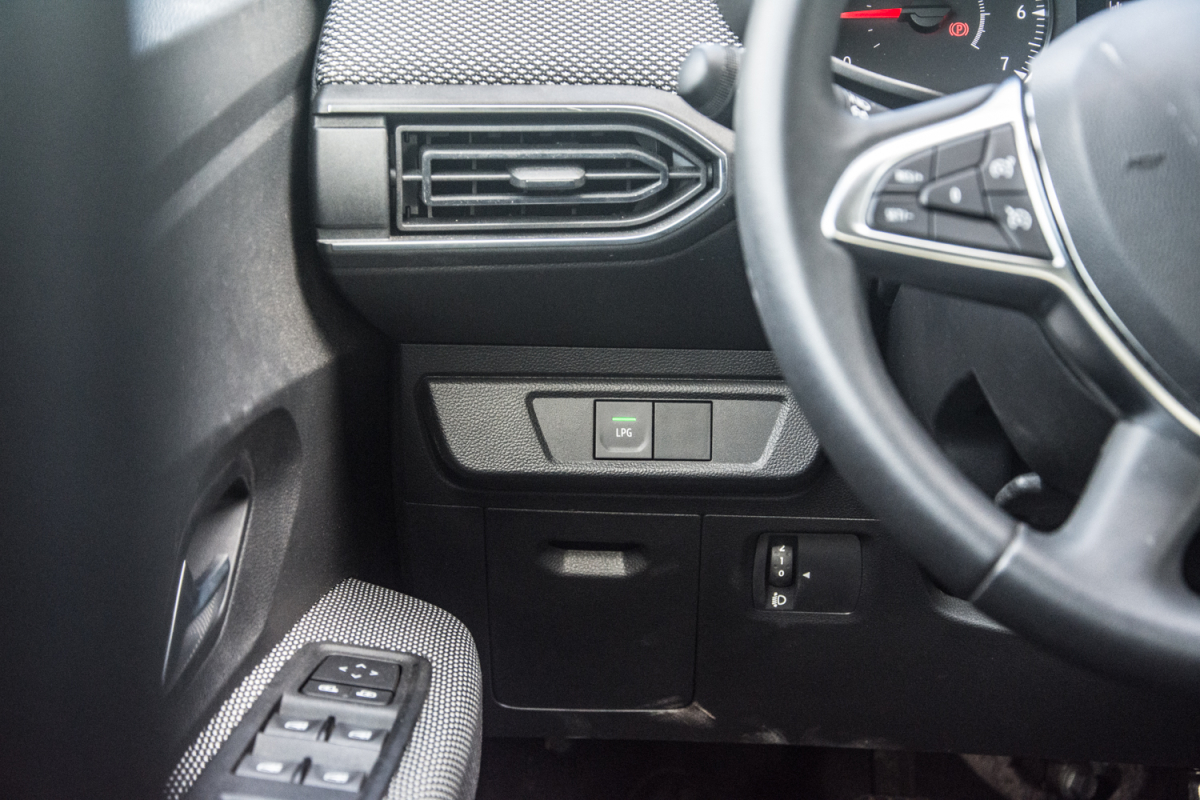 Test: Dacia Logan TCe LPG - jest tania. I co z tego?