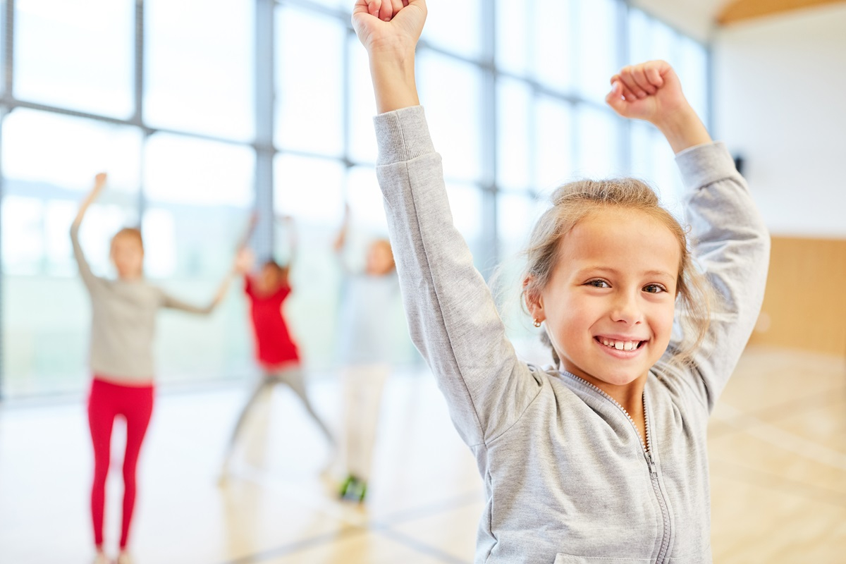 Czy wybieranie drużyn na WF-ie utrwala podziały, obniża samoocenę i jest źródłem konfliktów?