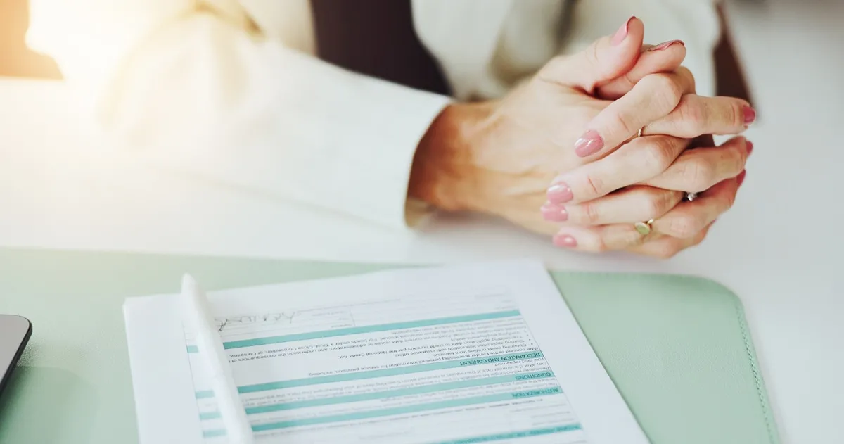 Polacy muszą czekać 33 dni na zatrudnienie