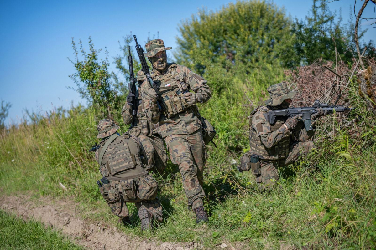 Wojsko otwiera drzwi dla cywilów. Armia szuka podoficerów