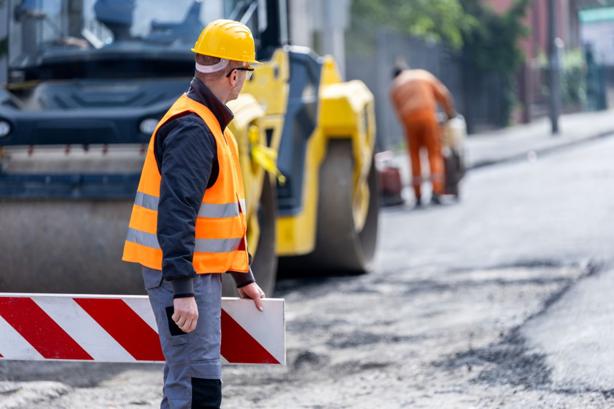Dlaczego na autostradach wciąż są wypadki z udziałem ekip remontowych?