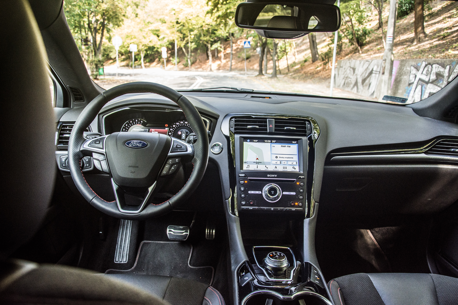 Test: Ford Mondeo ST-Line X 2.0 EcoBlue 190 KM - flotowy James Bond