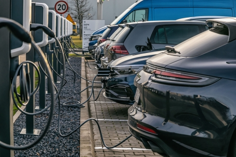 Volkswagen daje dobry przykład i... zaczyna od siebie!