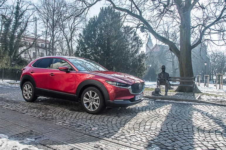 Mazda CX-30. To kompakt, crossover, a może kompaktowy SUV?