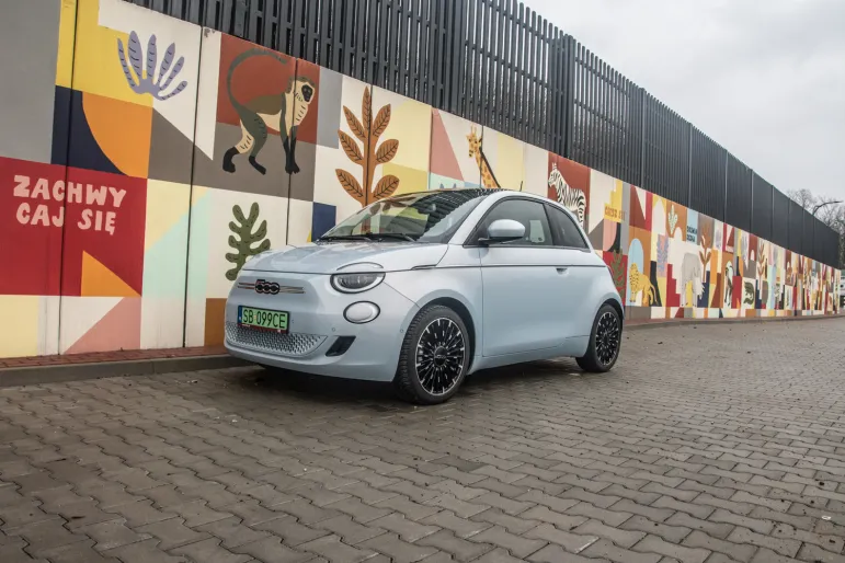 Fiat 500 elektryczny: opinie po teście? Jestem na tak!