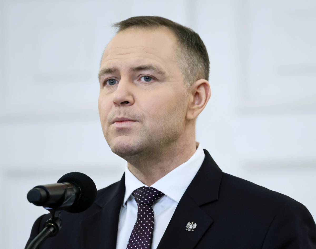 Spór o ślubowanie sędziów TK. Prezydent: działania poza procedurą to naruszenie prawa