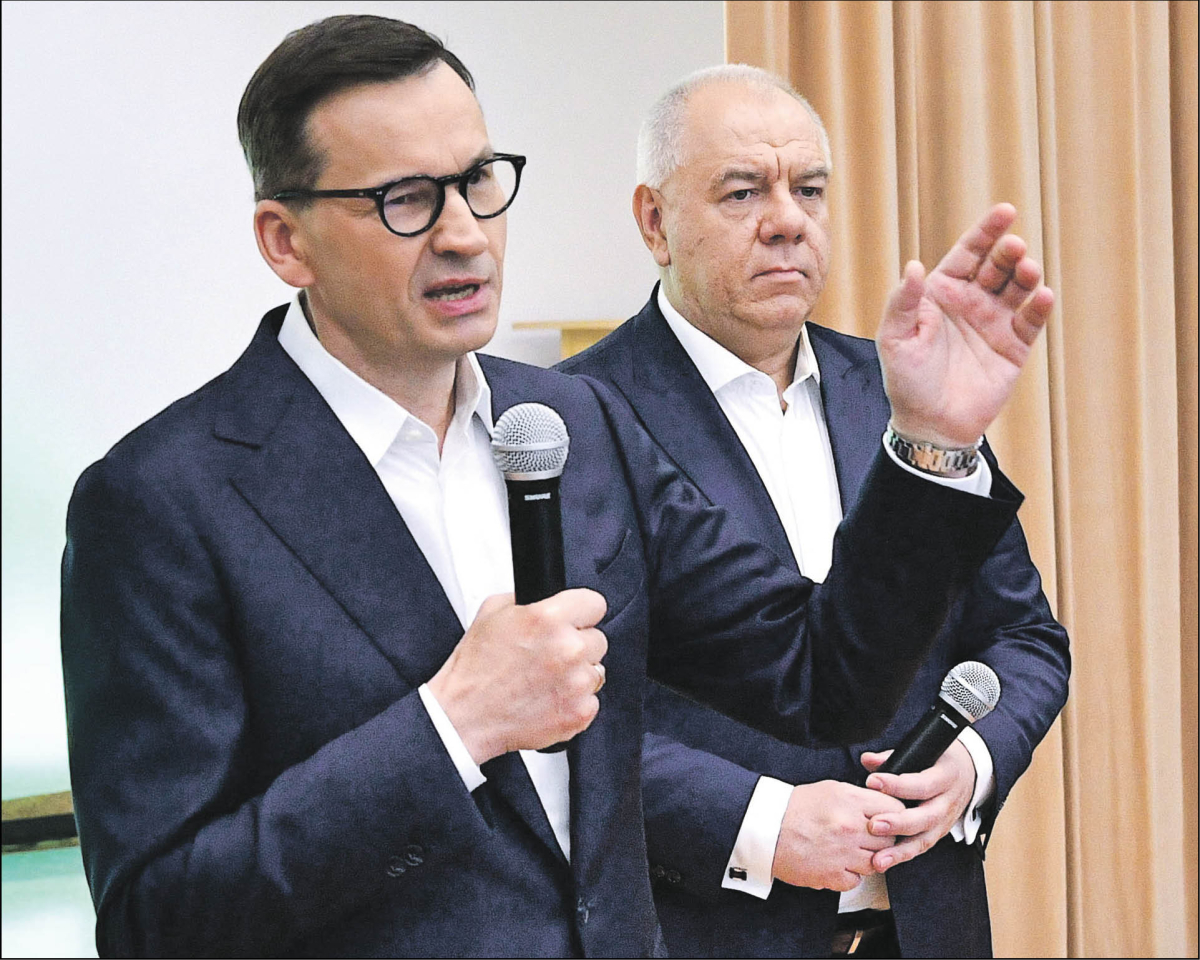Twórcy nowych stowarzyszeń: Mateusz Morawiecki i Jacek Sasin
