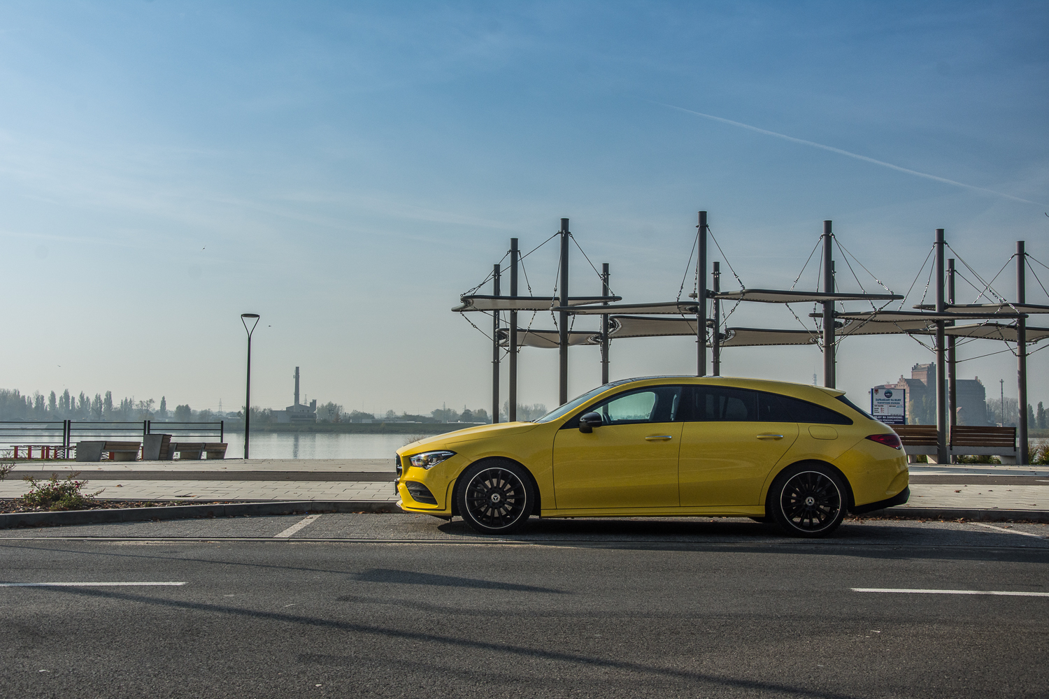 Test: Mercedes CLA 200 Shooting Brake - ta gwiazda… rzuca się w oczy!