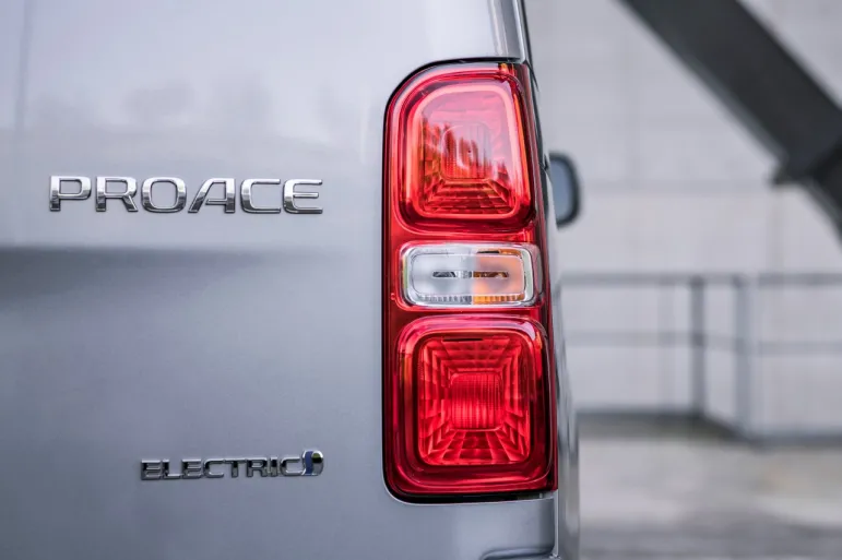 Toyota Proace Electric cena