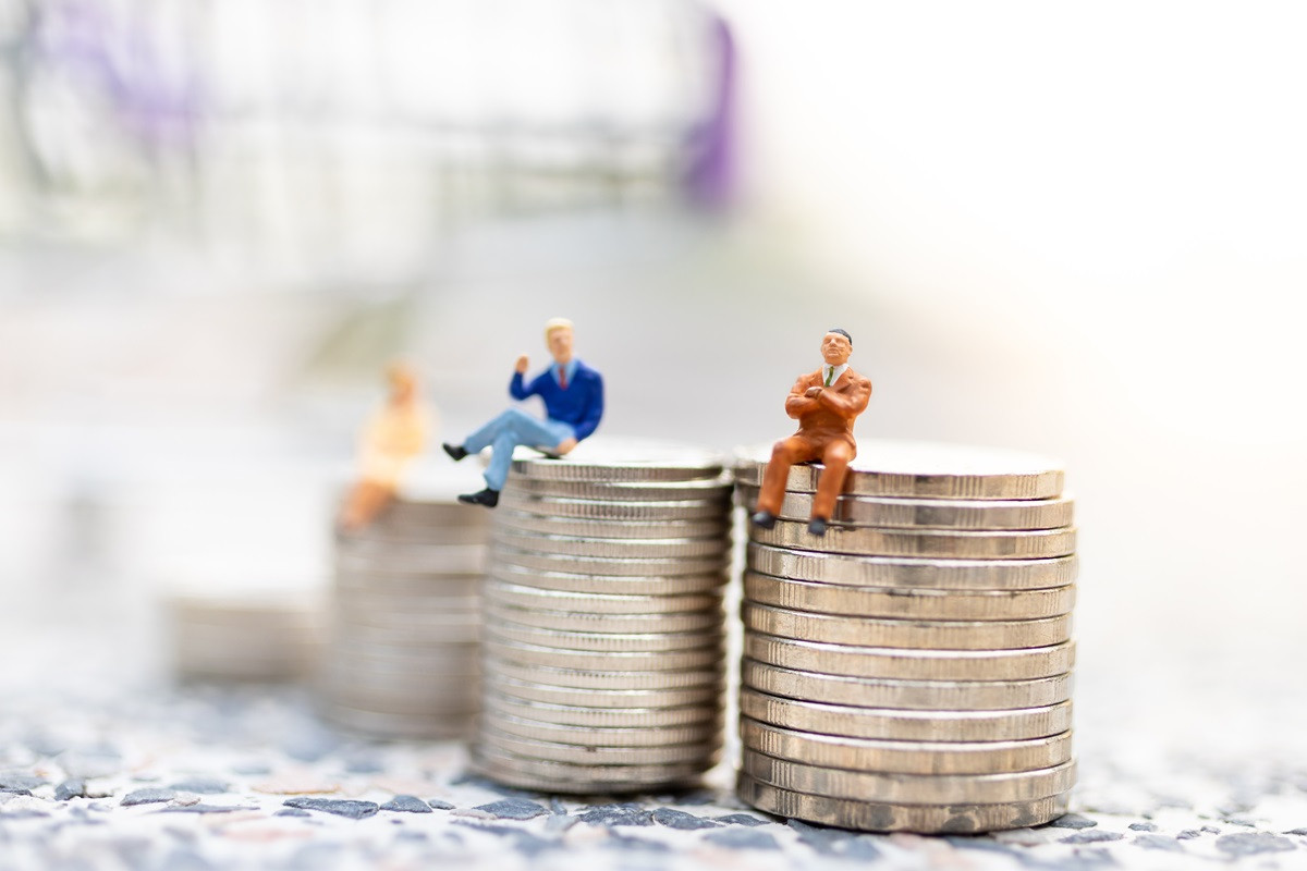 5 nowych zasad dla pracodawców w 2026 r.: jawność wynagrodzeń i stanowisk w rekrutacji. Czy obejmuje składniki niepieniężne, premie, dodatki?