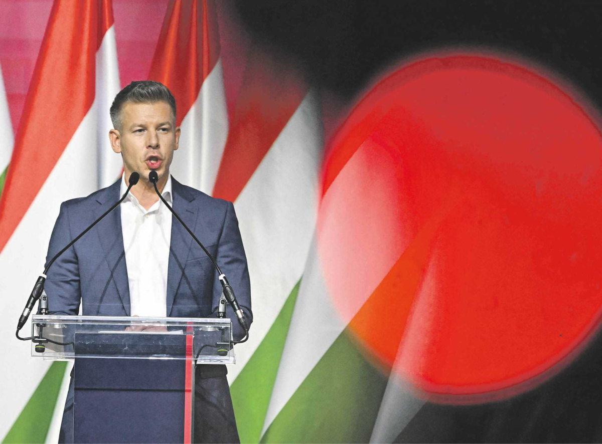 Peter Magyar, lider TISZA, na wiecu w Budapeszcie, 15 lutego 2025 r.