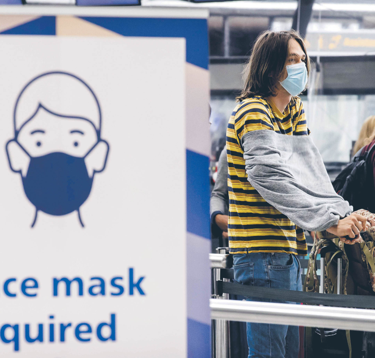 Czy Omikron rozprzestrzenia się szybciej?